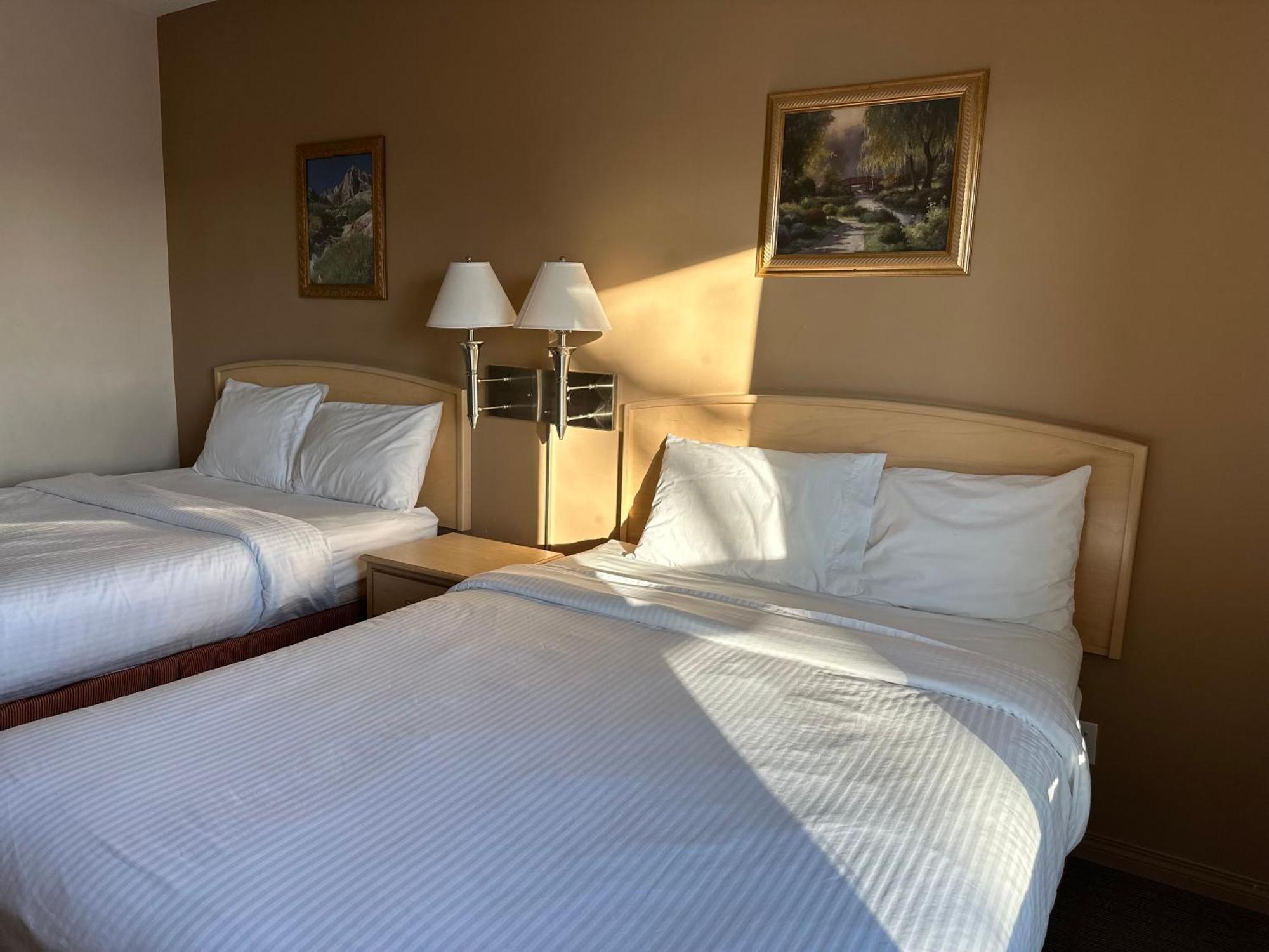Lone Star Hotel North Battleford Eksteriør billede