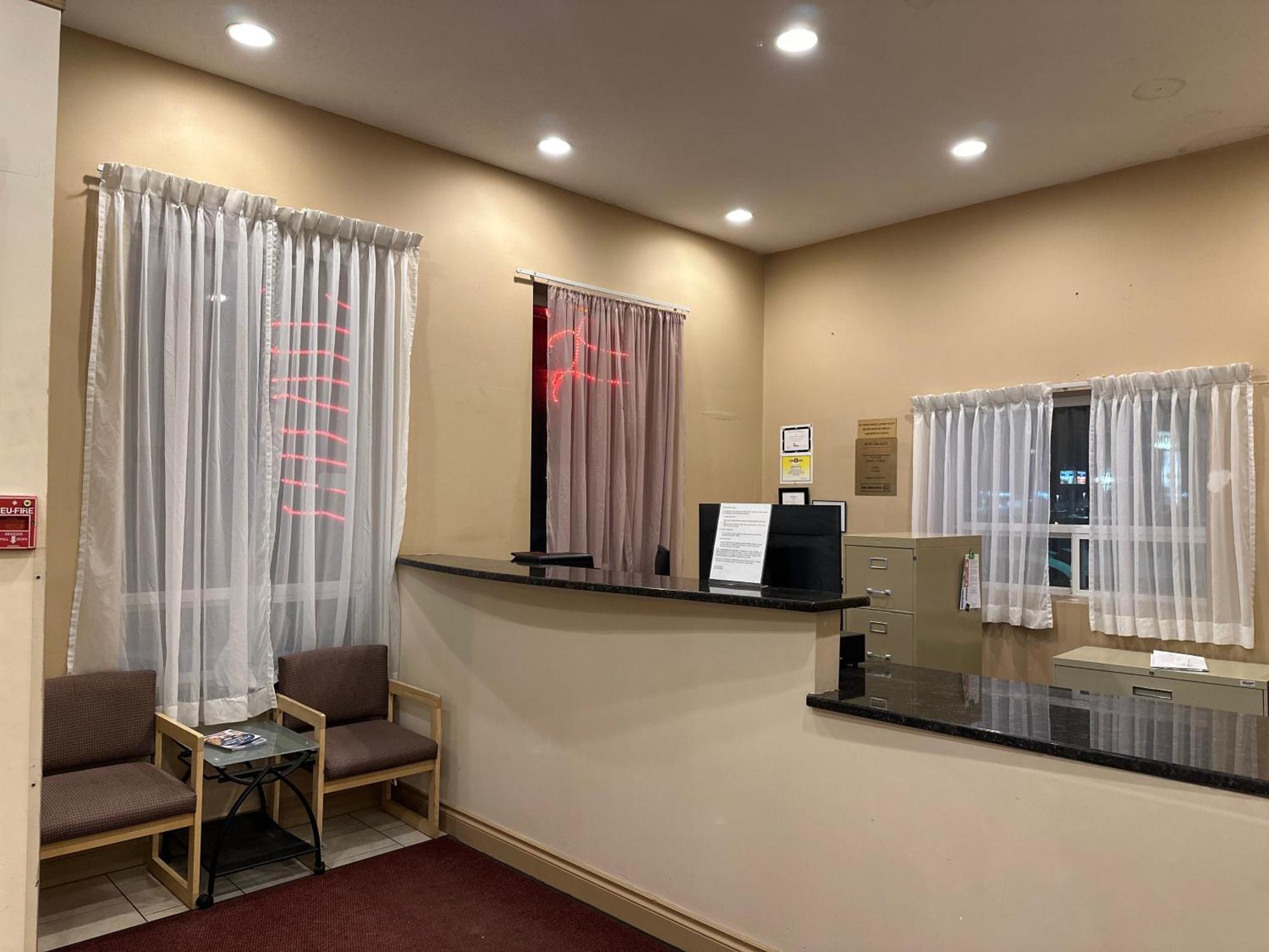 Lone Star Hotel North Battleford Eksteriør billede